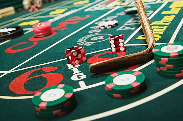 elangwin login app showing live-dealer blackjack table and payment options
